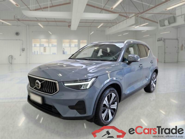 VOLVO XC40 / 2021 / 5P / SUV T5 RECHARGE PLUG-IN AUTO PLUS BRIGHT