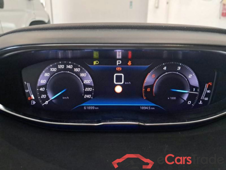 PEUGEOT 3008 / 2020 / 5P / SUV BLUEHDI 130 EAT8 SeS ALLURE #4