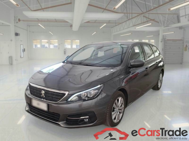 PEUGEOT 308 / 2017 / 5P / STATION WAGON SW BUSINESS BLUEHDI 130 SeS #1