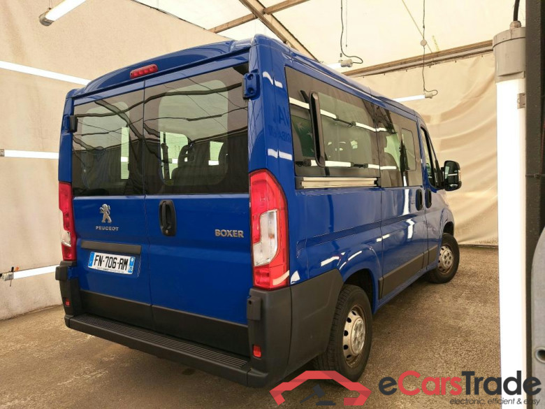 PEUGEOT Boxer / 2014 / 4P / Combi 2.2 BLUEHDI 120 S&S 330 L1H1 ACCESS #3