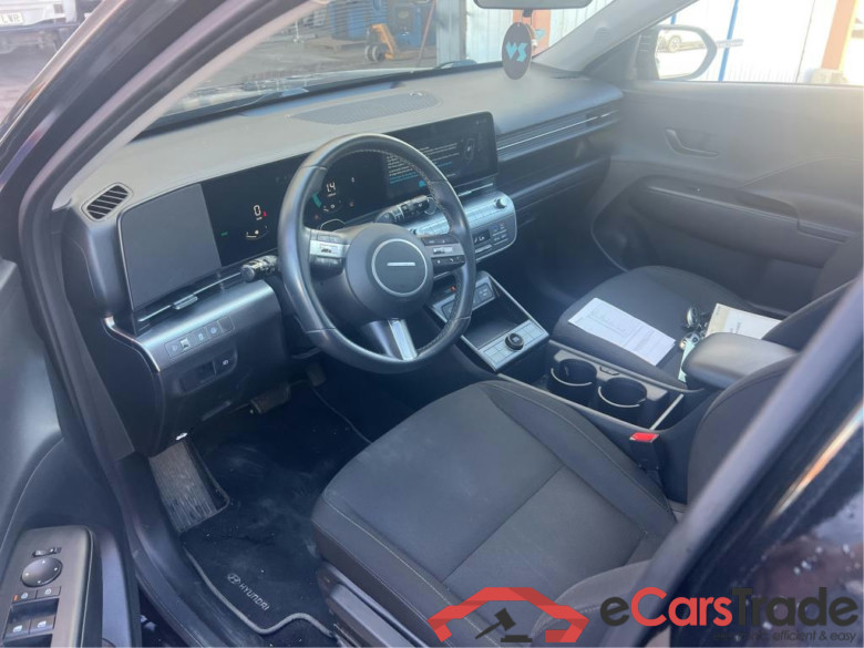 HYUNDAI Kona / 2023 / 5P / todoterreno 1.6 GDI HEV Maxx DCT #3