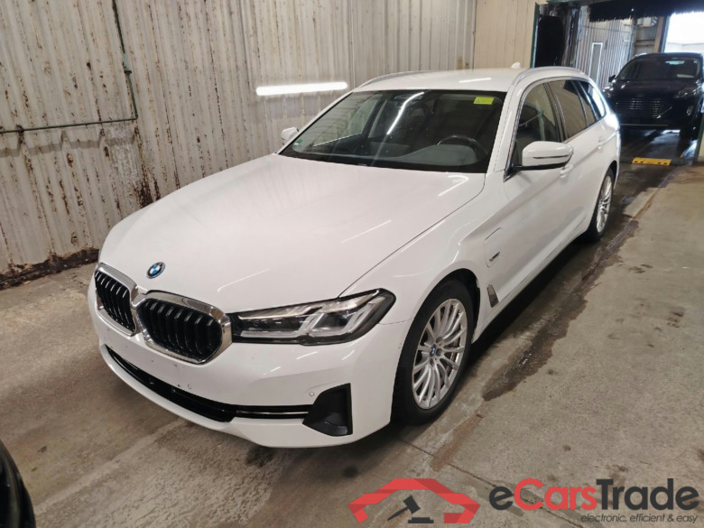 Baureihe 5 Touring 530 e 2.0 215KW AT8 E6d