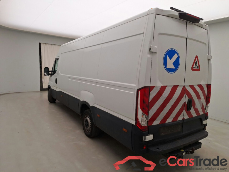 Iveco, _Daily '14, Iveco Daily 35S16V 4100 3500 4d #3