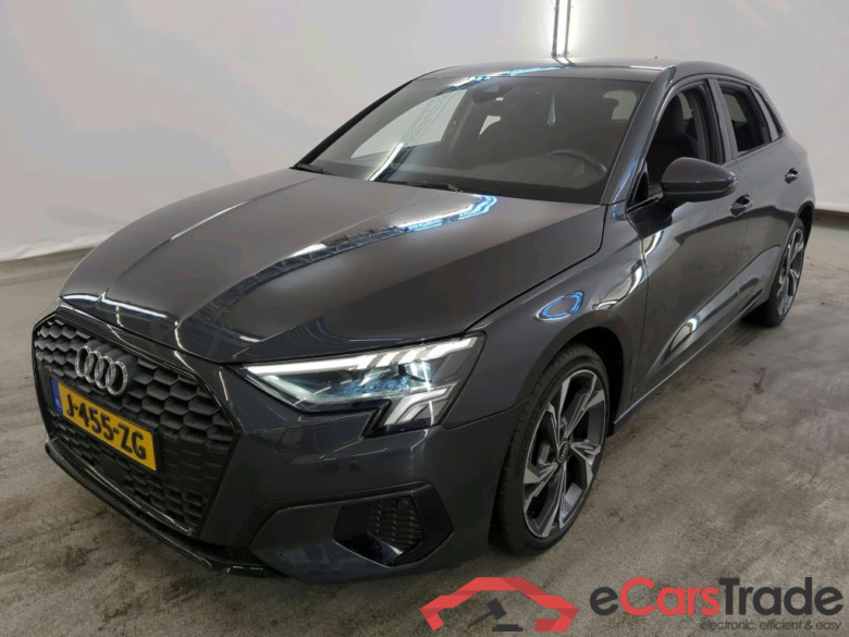 Audi A3 Sportback 35 TFSI Business edition 5d + Optiekpakket zwart, Privacy glass #1