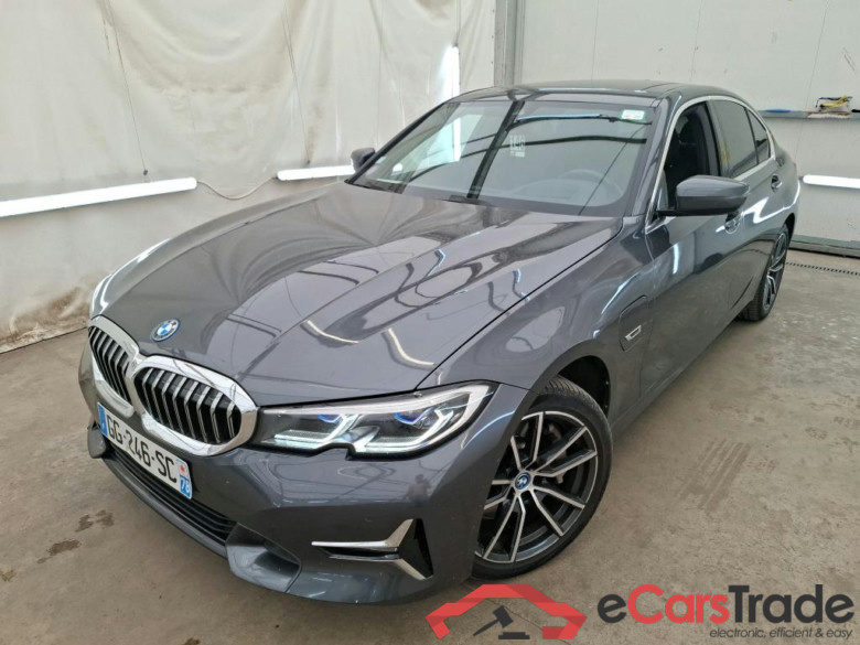 BMW Série 3 Berline / 2018 / 4P / Berline 330e xDrive 292ch Luxury BVA8 Hybride