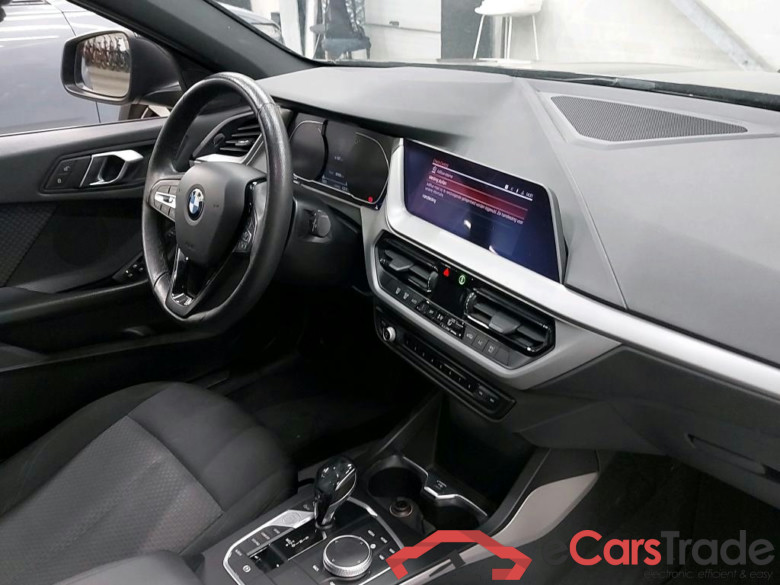 BMW 116d Aut. Pano LED Navi KeylessGo Klima PDC ... #5