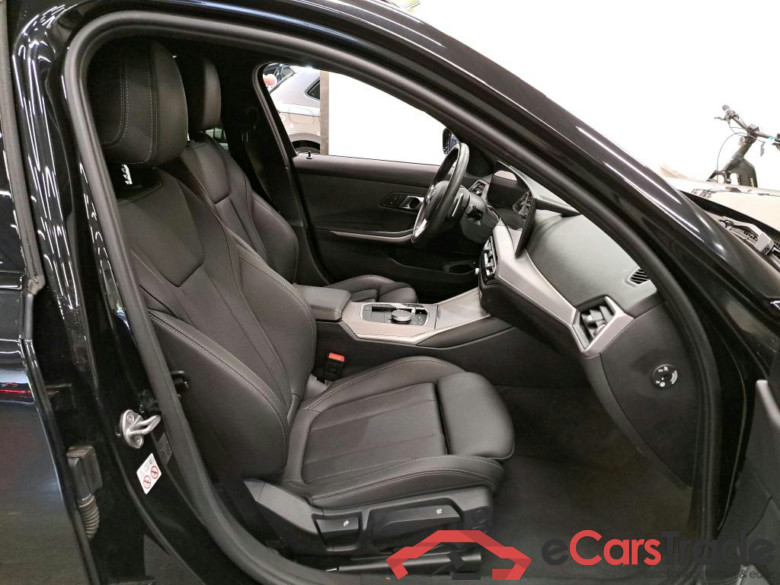 BMW - BMW 3 TOURING 320e 204PK With Sensatec Sport Seats & Comfort Entry & Parking Assistant Pack * HYBRID * #3