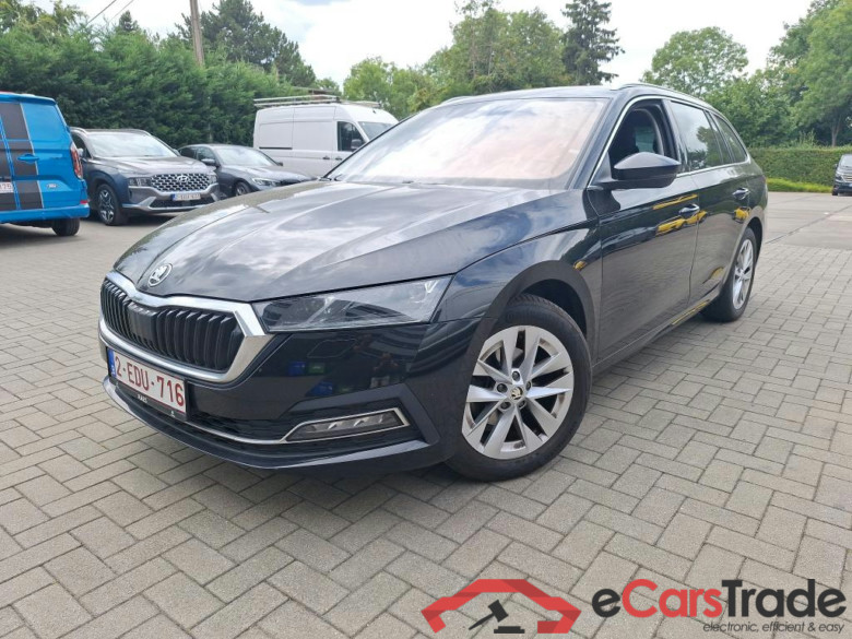 SKODA - SKO OCTAVIA COMBI CRTDI 150PK DSG7 Clever+ & Side Assist & Adaptive Cruise & Foldable Trailer Hook