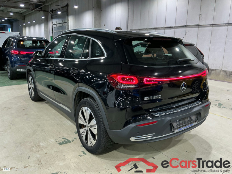 MERCEDES-BENZ EQA BEV 67KWH EQA 250 BUSINESS LINE #3