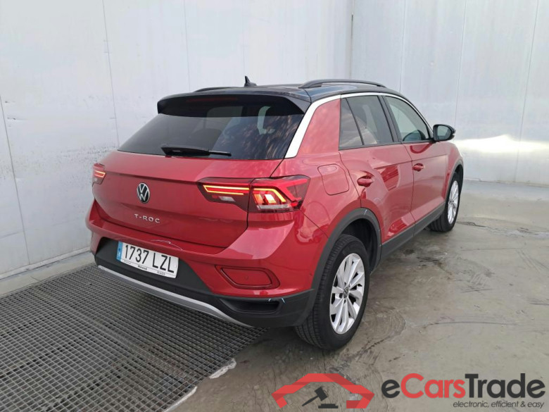 VOLKSWAGEN T-Roc / 2021 / 5P / todoterreno Life 1.5 TSI 110kW (150CV) DSG #2
