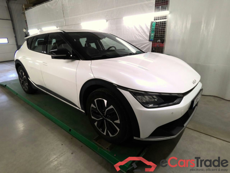 Kia EV6 77,4kWh 325 AWD #2