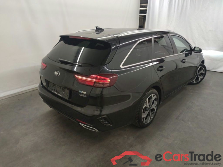 KIA cee'd Sportswagon Sense 1.6 GDi PHEV DCT ISG 5d #2
