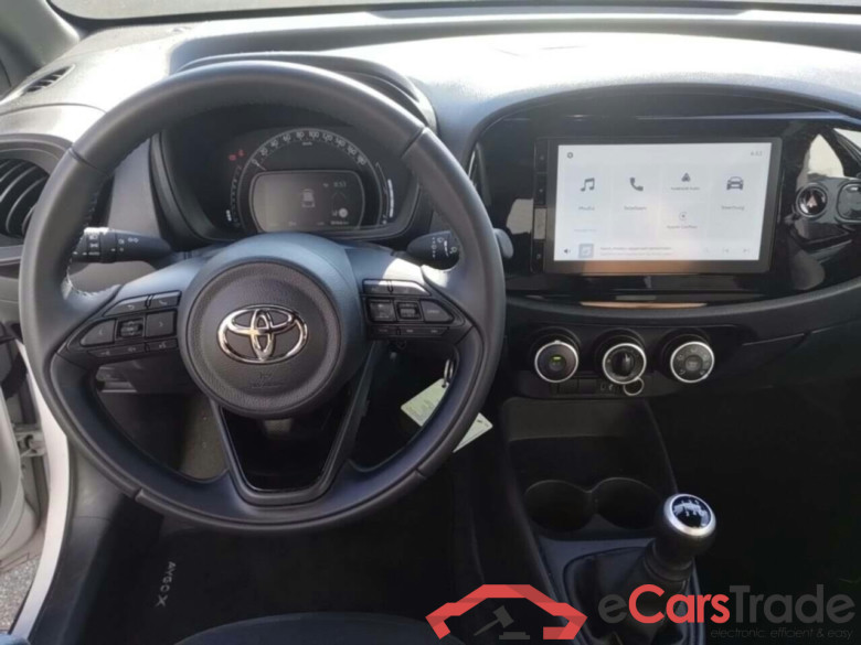 TOYOTA Aygo X 1.0 VVT-i MT Play #6