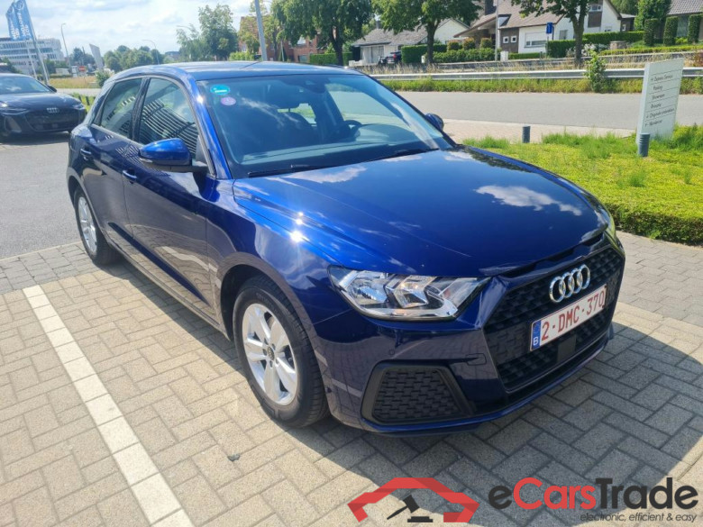 AUDI A1 SPORTBACK 1.0 30 TFSI S TRONIC ATTRACTION B.E. #2
