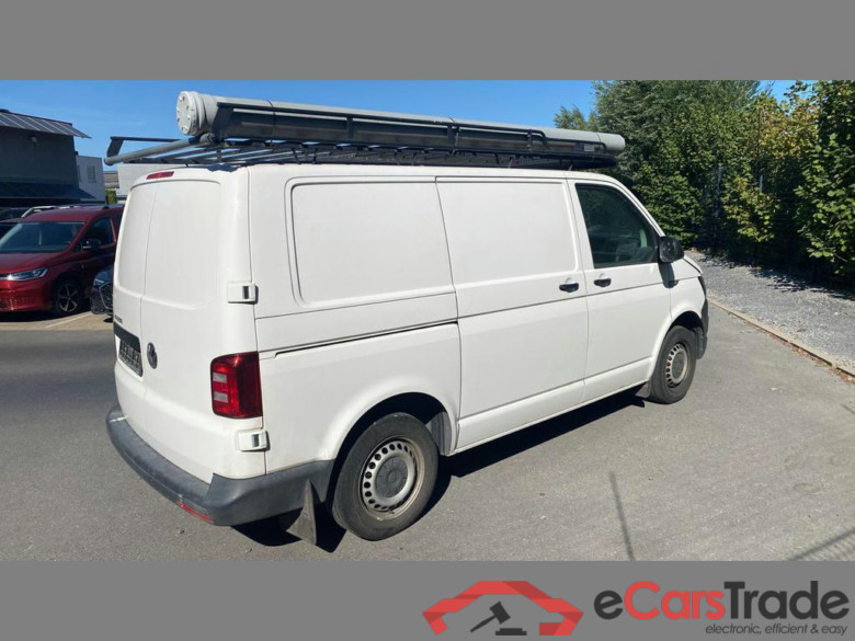 VOLKSWAGEN Transporter T6 800 Fou Swb Dsl Transporter 2.0 TDi SCR BMT #2
