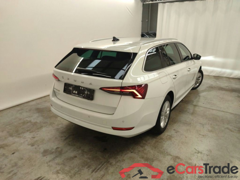 Skoda Octavia Combi 2.0 CRTDI 85kW DSG7 Clever 5d #2