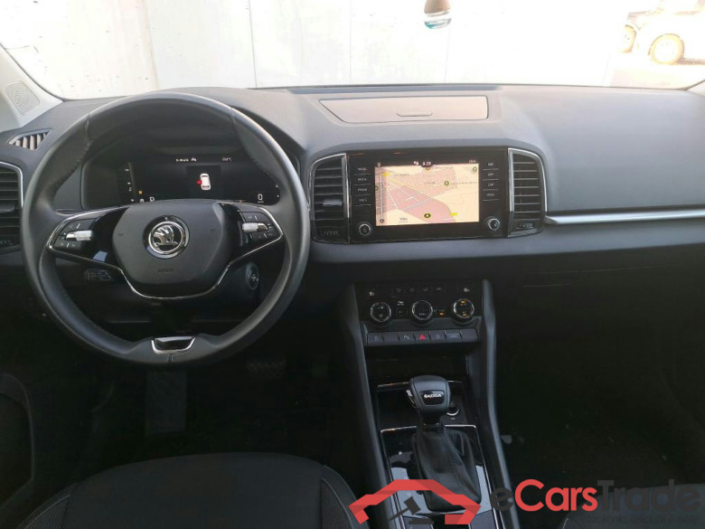SKODA Karoq / 2021 / 5P / todoterreno 1.5 TSI 110kW (150CV) DSG ACT Ambition (AC) #3