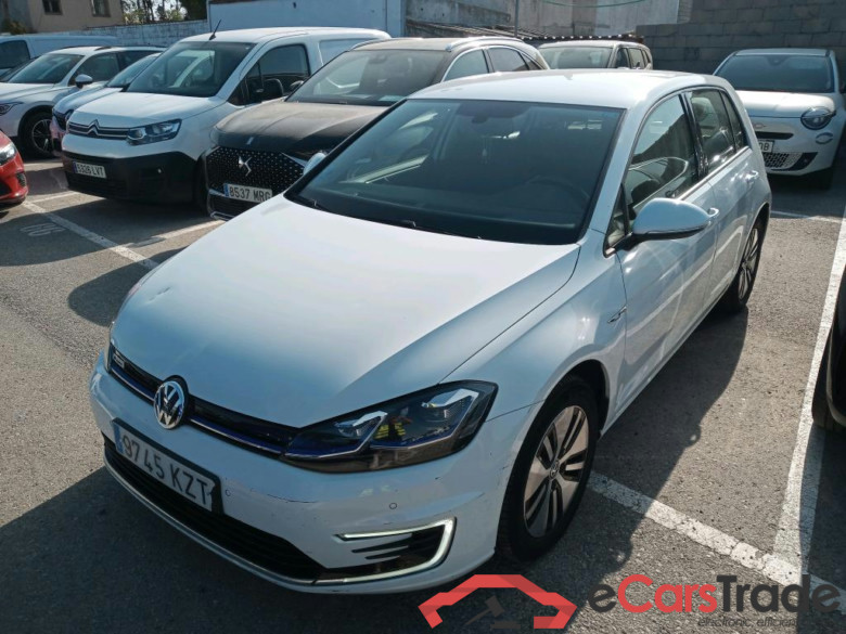 VOLKSWAGEN Golf / 2016 / 5P / berlina con portón e-Golf ePower 110 kW (136CV) #1