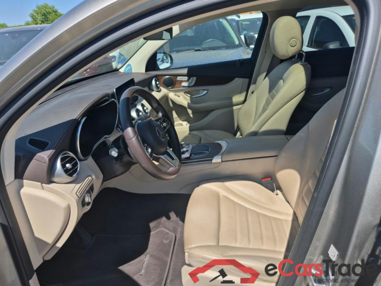MERCEDES-BENZ GLC Coupé / 2019 / 5P / coupé GLC 300 e 4MATIC #6
