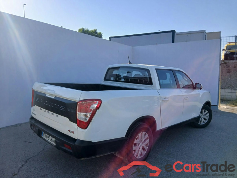 SSANGYONG Musso / 2022 / 4P / pickup doble cabina Sports D22DTR 4x4 Pro (AC) #2