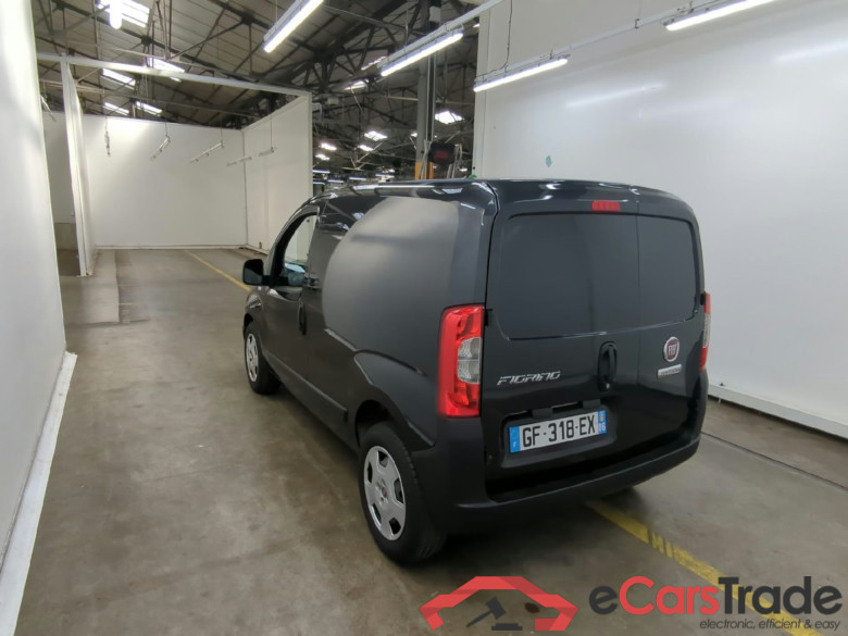 FIAT Fiorino / 2016 / 4P / Fourgonnette 1.3 Multijet 95 Pro Lounge #3