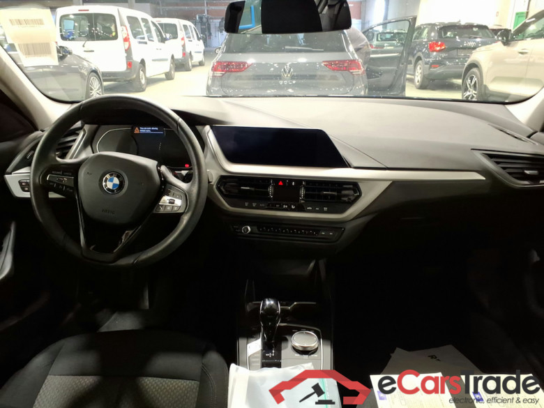 BMW 1 SERIES HATCH 1.5 116DA (85KW) #6