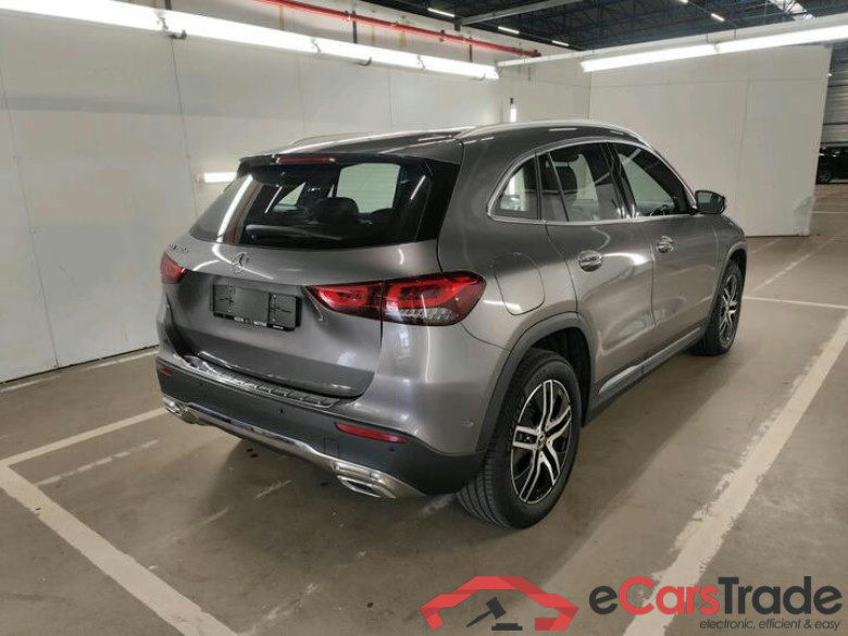 Mercedes GLA GLA GLA 250 e Luxury Line (PHEV) 160kW/218pk  5D/P Auto-8 #4