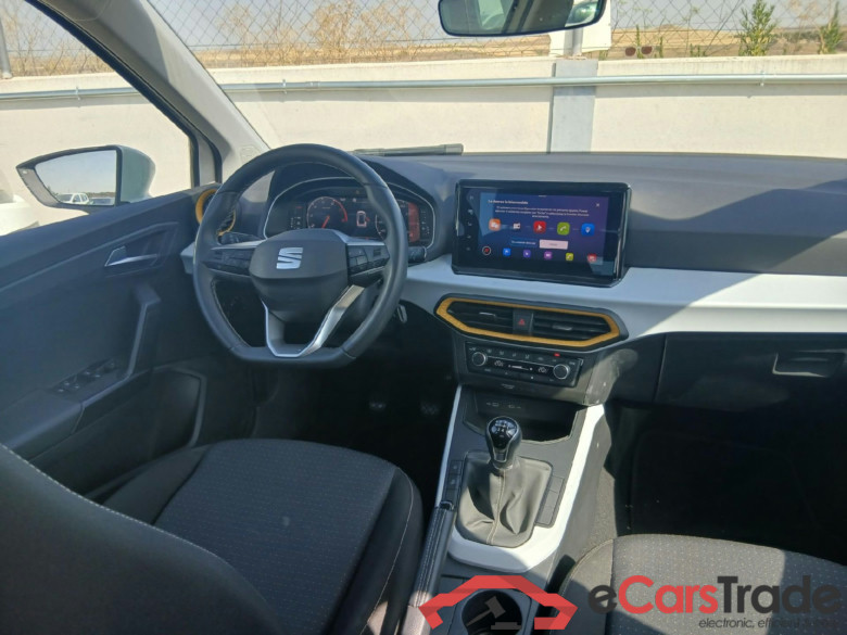SEAT Arona / 2021 / 5P / todoterreno 1.0 TSI 81kW (110CV) Style XL(SP) #3