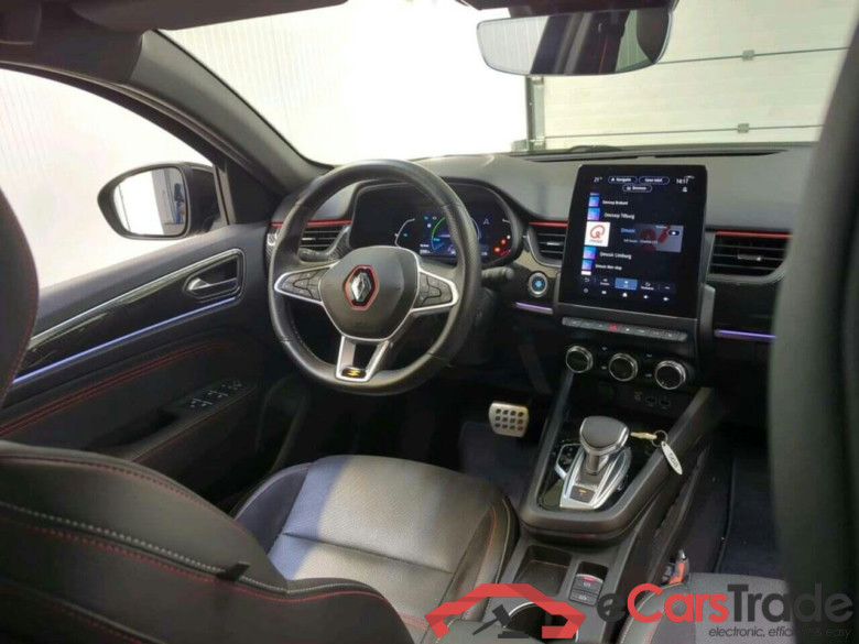 RENAULT Arkana 1.6 E-T H 145 RSLine #3