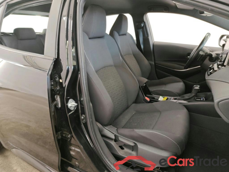 Toyota Corolla Hatchback 2.0 Hybrid Dynamic 5d #3