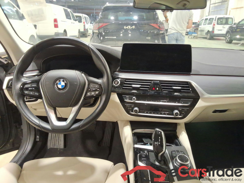 BMW 5 SERIES BERLINE 2.0 520D 120KW AUTO #6