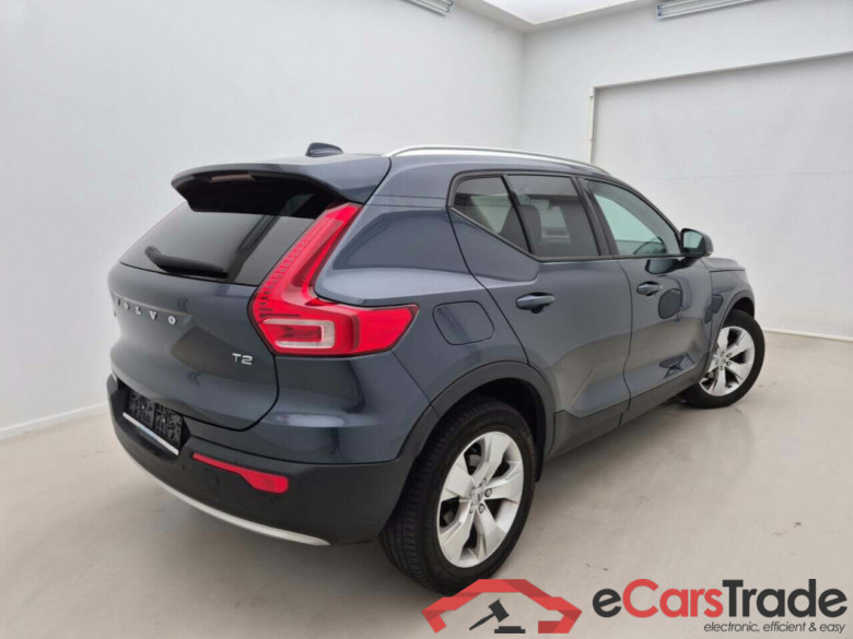 VOLVO XC40 T2 CORE AUT. #2