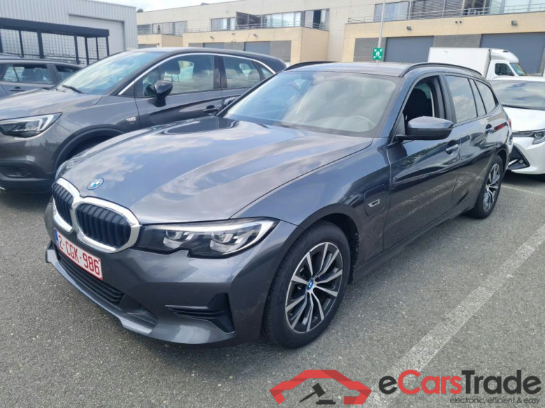BMW - BMW 3 TOURING 320e 204PK Pack Business & Driving Assistant Pack * HYBRID *