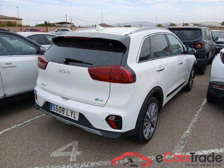 KIA Niro / 2019 / 5P / crossover 1.6 GDi HEV 104kW (141CV) Emotion (AC) #2
