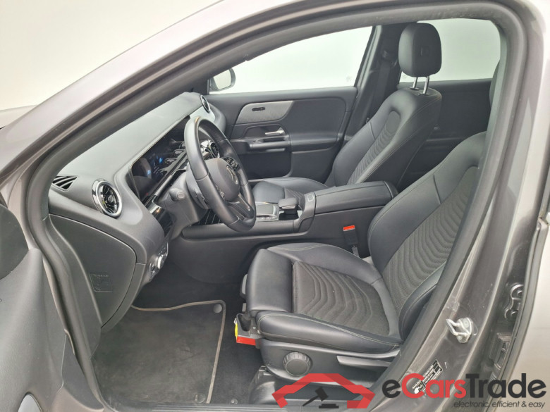 Mercedes, GLA '20, Mercedes-Benz GLA GLA 180 Business Solution 5d #3