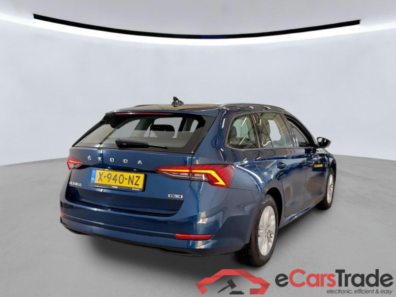 SKODA Octavia Combi 110 kW #6