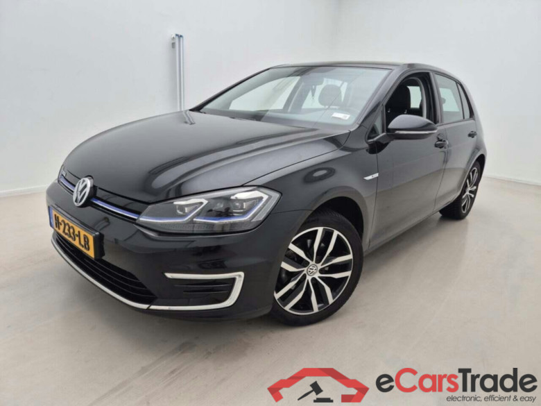 VOLKSWAGEN e-Golf E-DITION #1