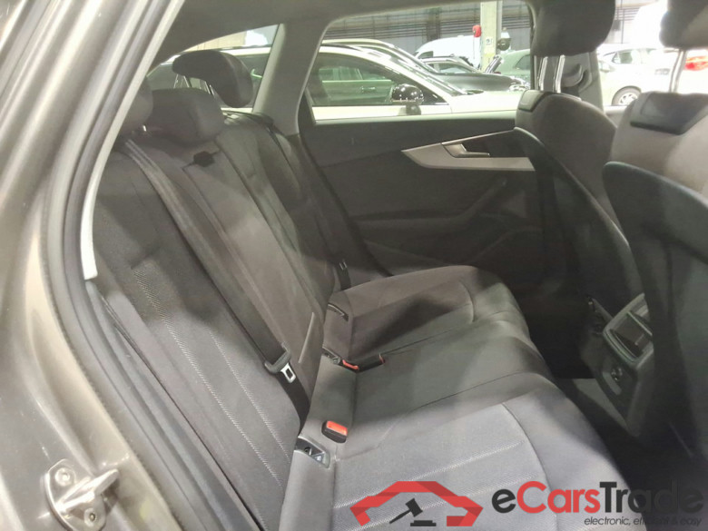 AUDI A4 AVANT DIESEL - 2020 35 TDi Business Edition S tronic #5