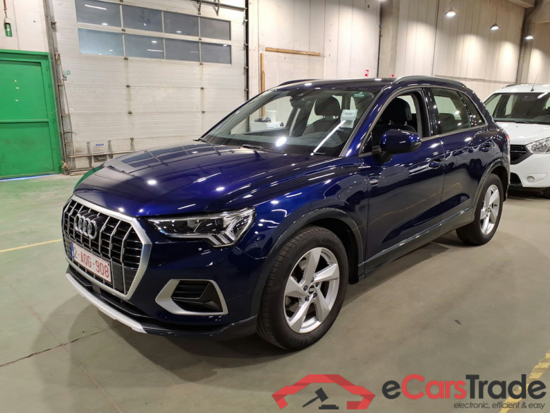 AUDI Q3 1.5 35 TFSI S TR ADVANCED BUSINESS ED #1