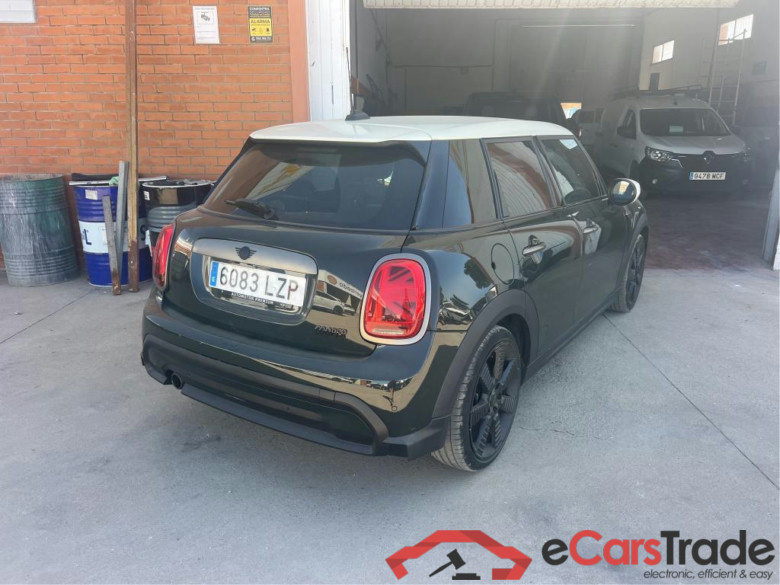 MINI MINI / 2021 / 5P / berlina con portón COOPER 5 PUERTAS #2