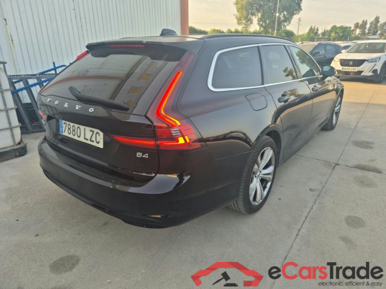 VOLVO V90 / 2020 / 5P / familiar 2.0 B4 D Core Auto #2