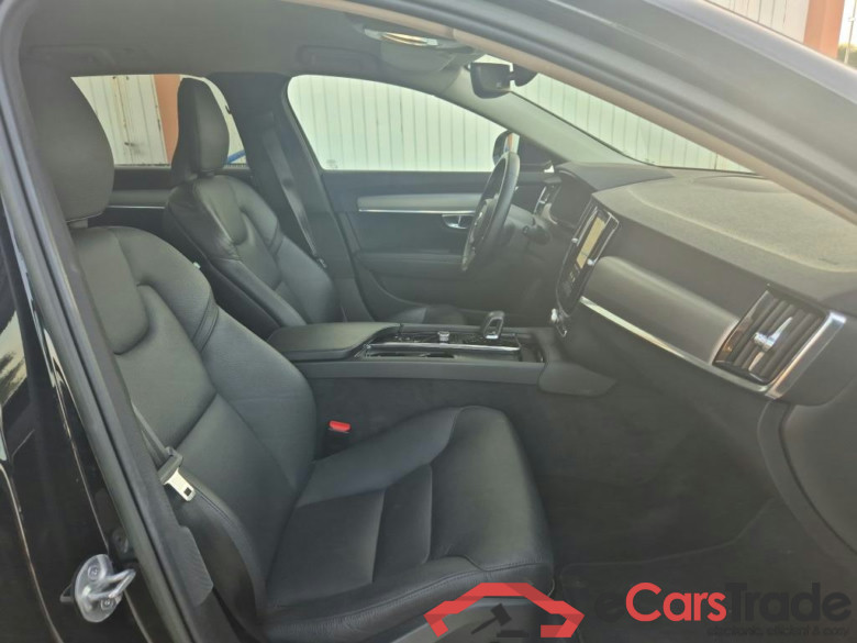 VOLVO V90 / 2020 / 5P / familiar 2.0 B4 D Core Auto #6