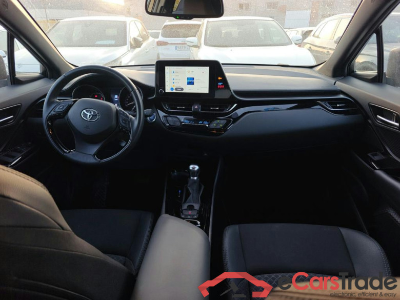 TOYOTA C-HR / 2019 / 5P / todoterreno 1.8 125H Advance #3