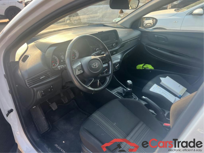 HYUNDAI Bayon / 2021 / 5P / todoterreno 1.2 MPI Essence #3