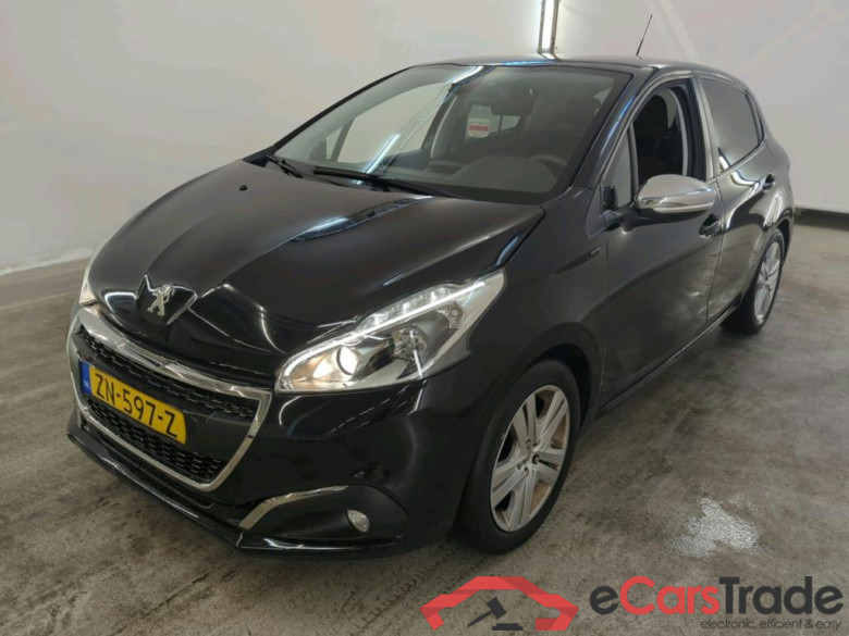 Peugeot 208 Signature 1.2 PureTech 82 5d #1