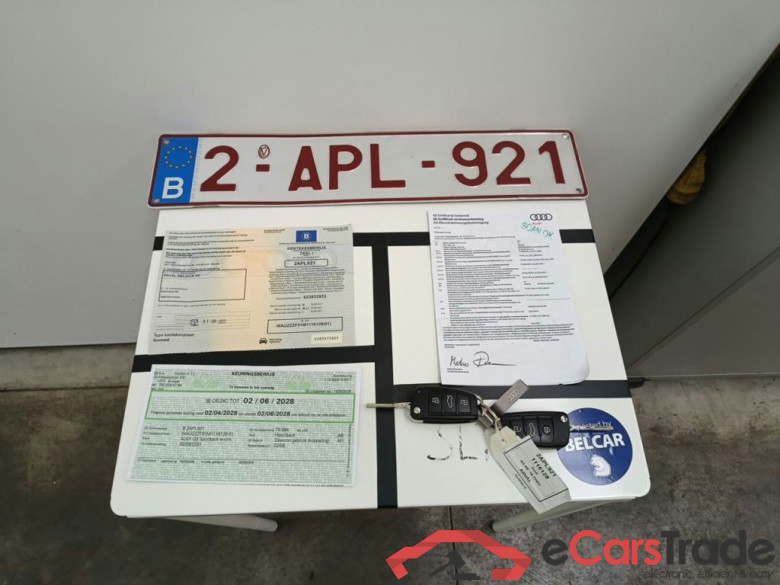Audi Q3 Sportback 45 TFSI e S tronic S Line 5d #4