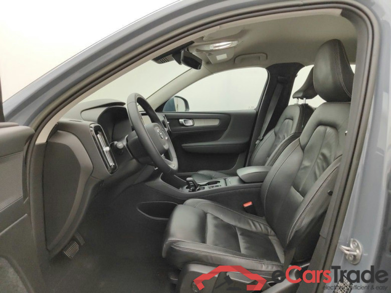 Volvo XC40 B3 Core DCT 5d #3