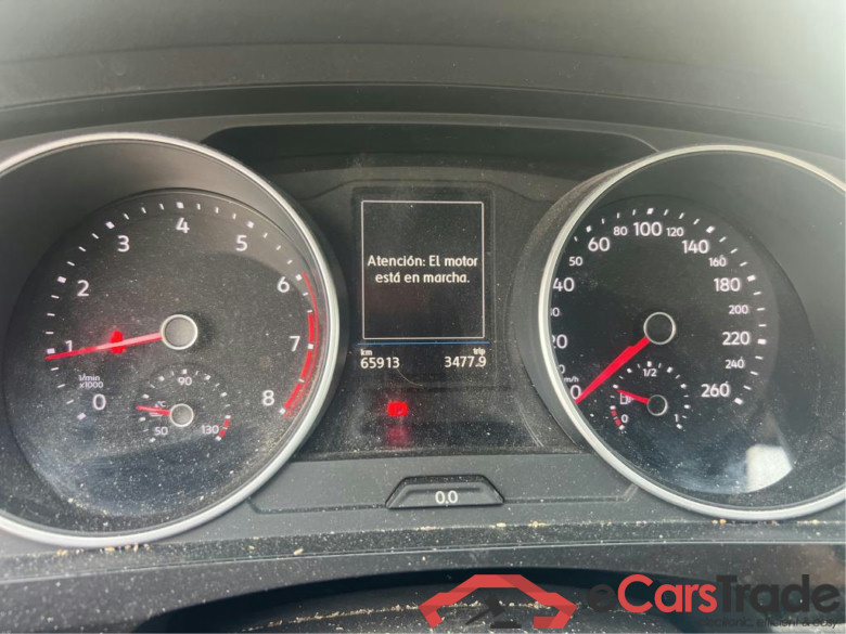 VOLKSWAGEN Tiguan / 2016 / 5P / todoterreno Advance 1.5 TSI 110kW (150CV) #4