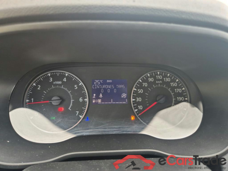 DACIA Duster / 2018 / 5P / todoterreno Essential Blue dCi 85kW (115CV) 4X4 #4