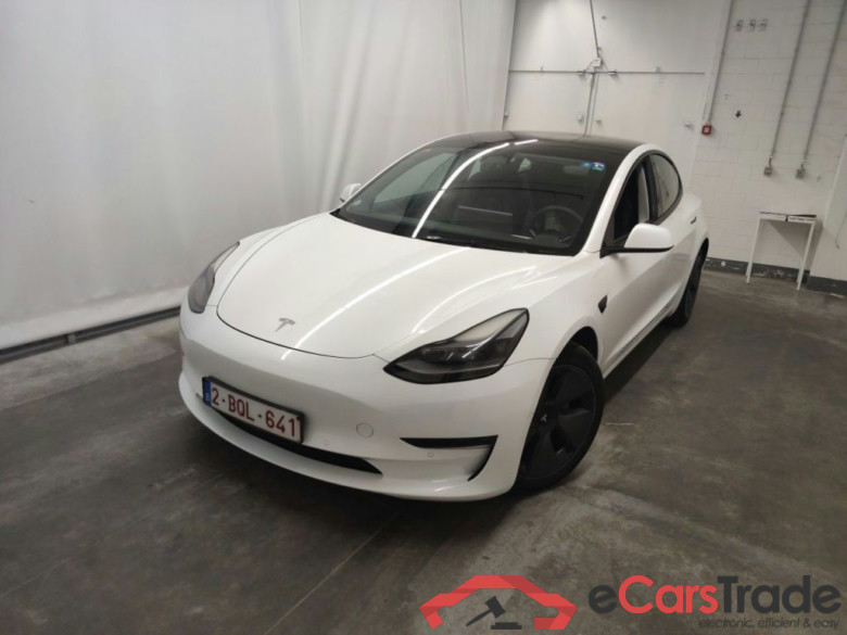 Tesla Model 3 Long-Range Dual Motor AWD 4d